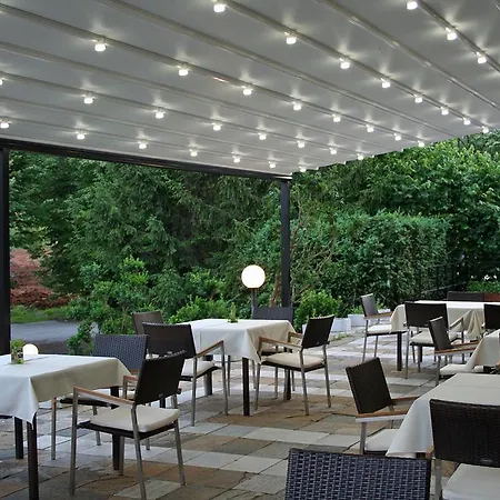 Paradise Hotel Targovishte (Targovishte)