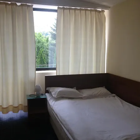 Paradise Hotel Targovishte (Targovishte)